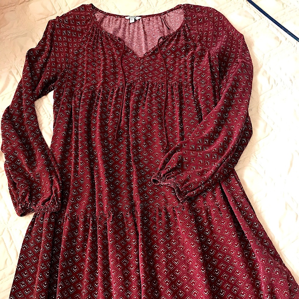 Bohemian dark red Dress. Elastic sleeves, gathered body for fullness. Size S
